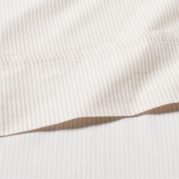 Hearth & Hand Magnolia Cotton Micro Stripe Sheet Set - Pebble (King) - Picture 3 of 4